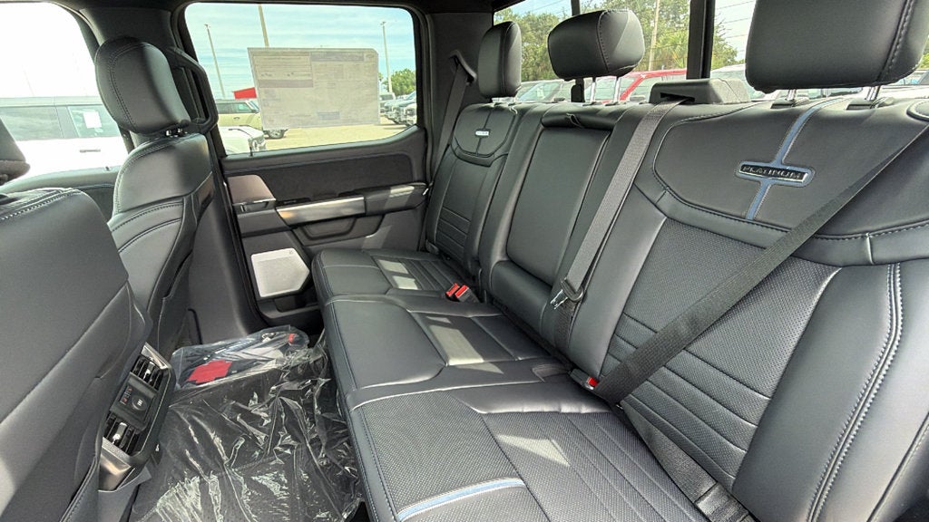 2026 Ford F-350SD Platinum DRW