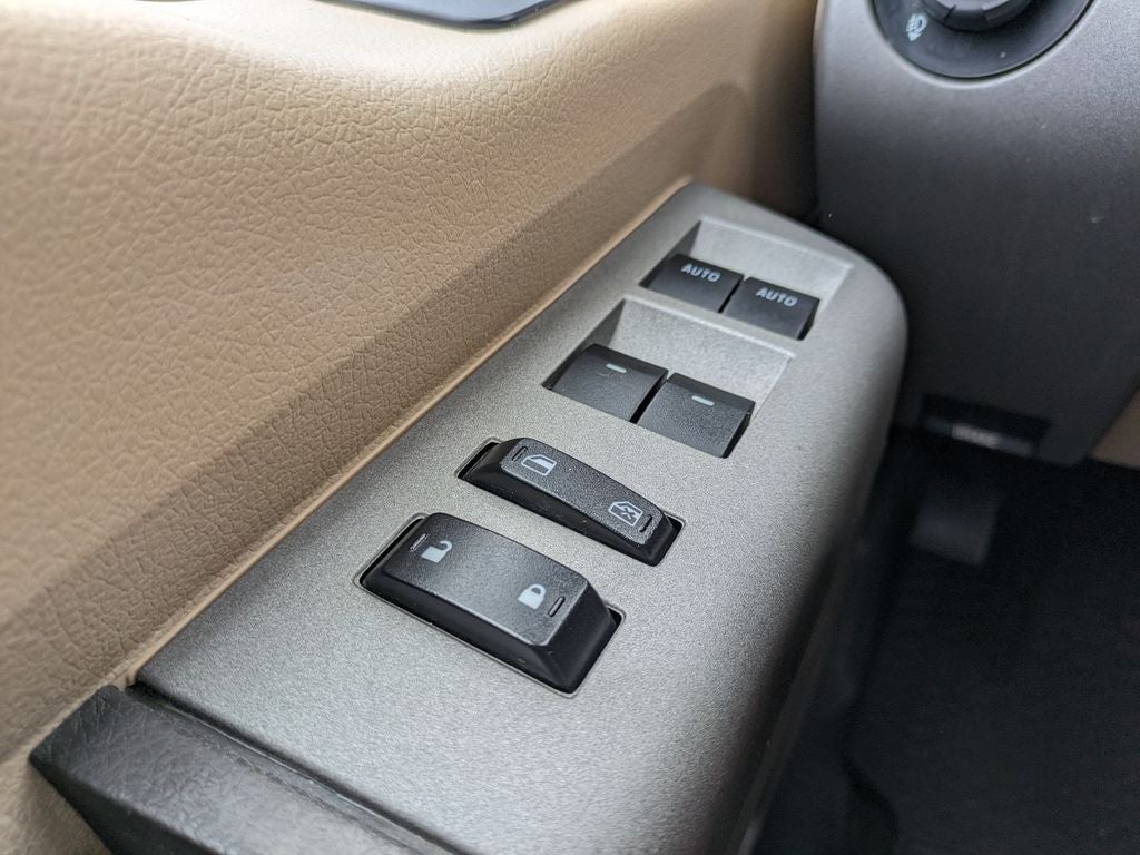 2016 Ford F-350SD Lariat DRW