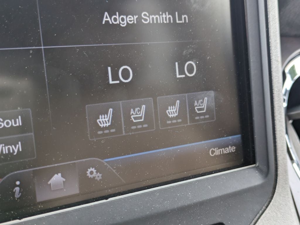 2016 Ford F-350SD Lariat DRW