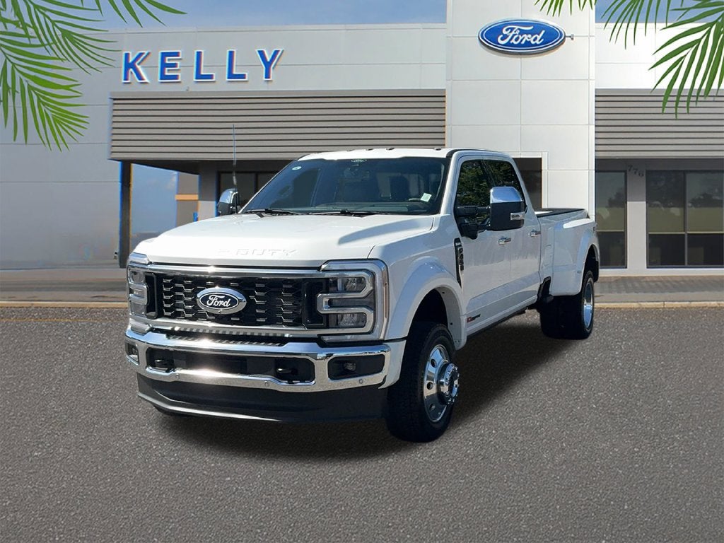 2027 Ford F-450SD King Ranch DRW