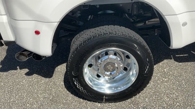 2027 Ford F-450SD King Ranch DRW