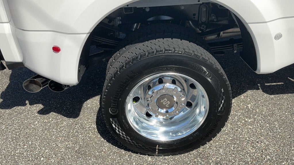 2027 Ford F-450SD King Ranch DRW