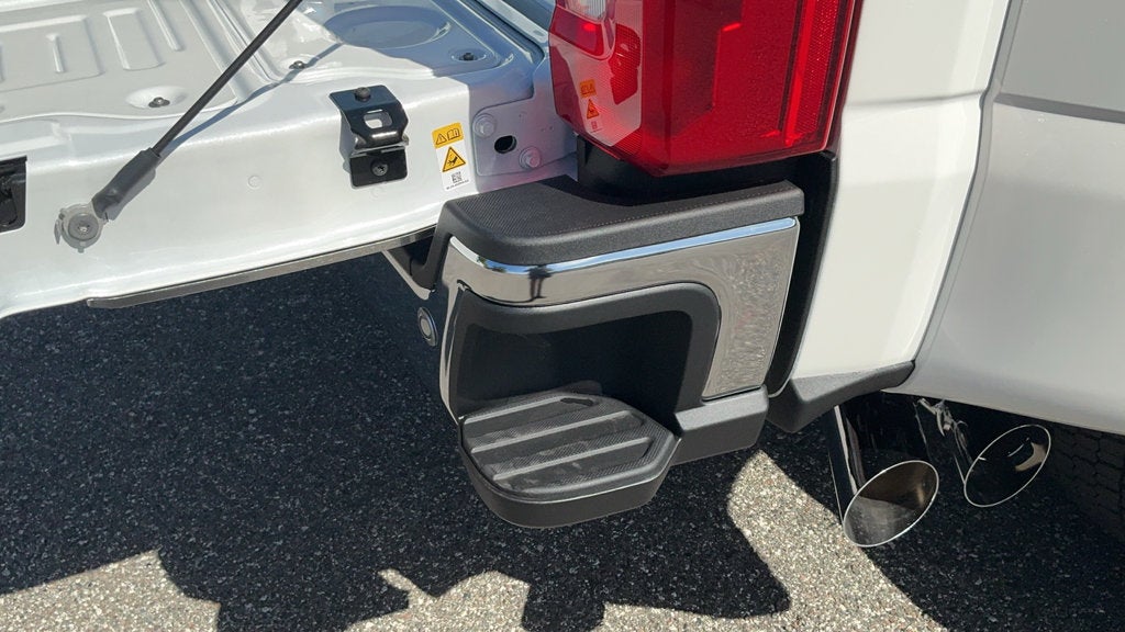 2027 Ford F-450SD King Ranch DRW