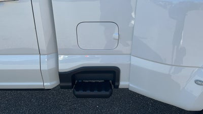 2027 Ford F-450SD King Ranch DRW