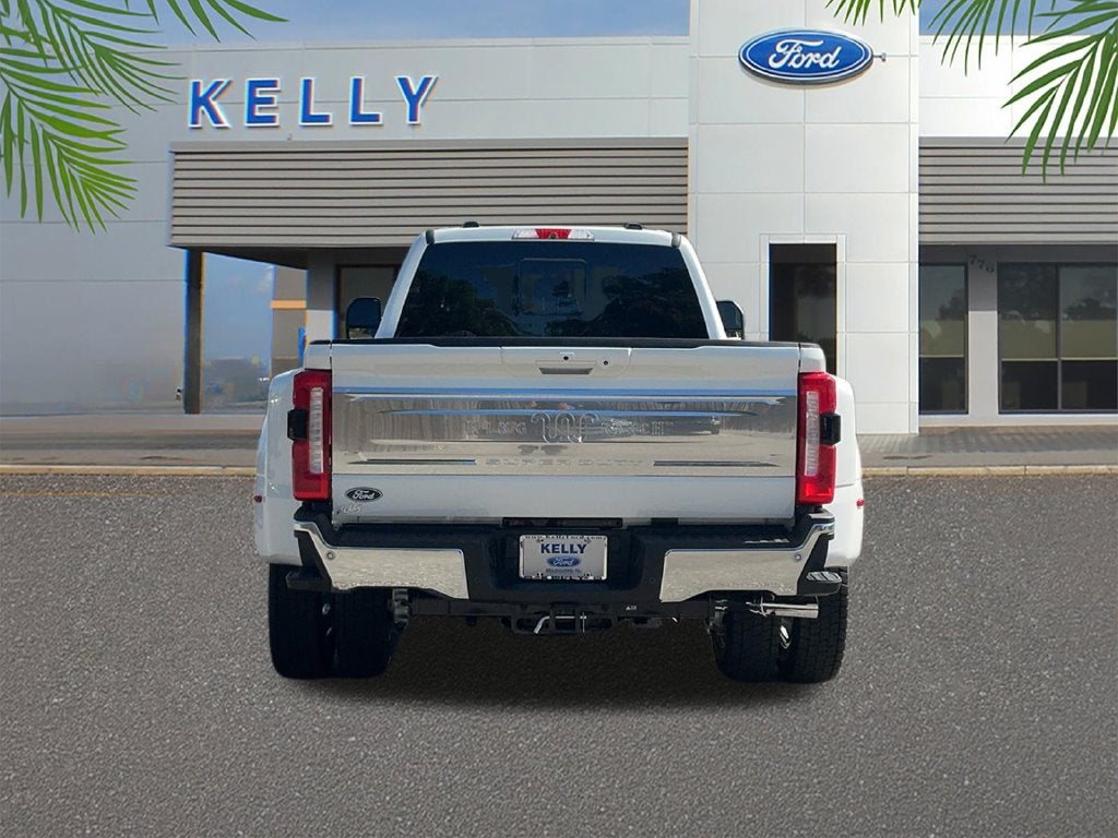 2027 Ford F-450SD King Ranch DRW