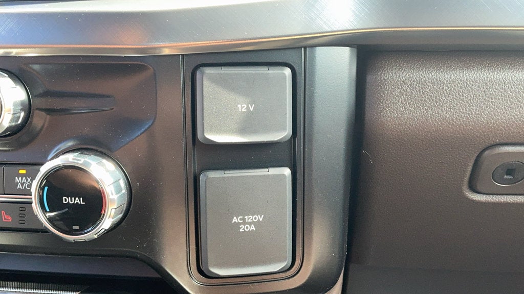 2027 Ford F-450SD King Ranch DRW