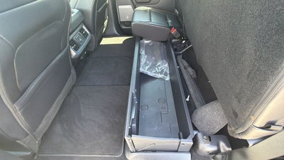 2025 Ford F-450SD Lariat DRW