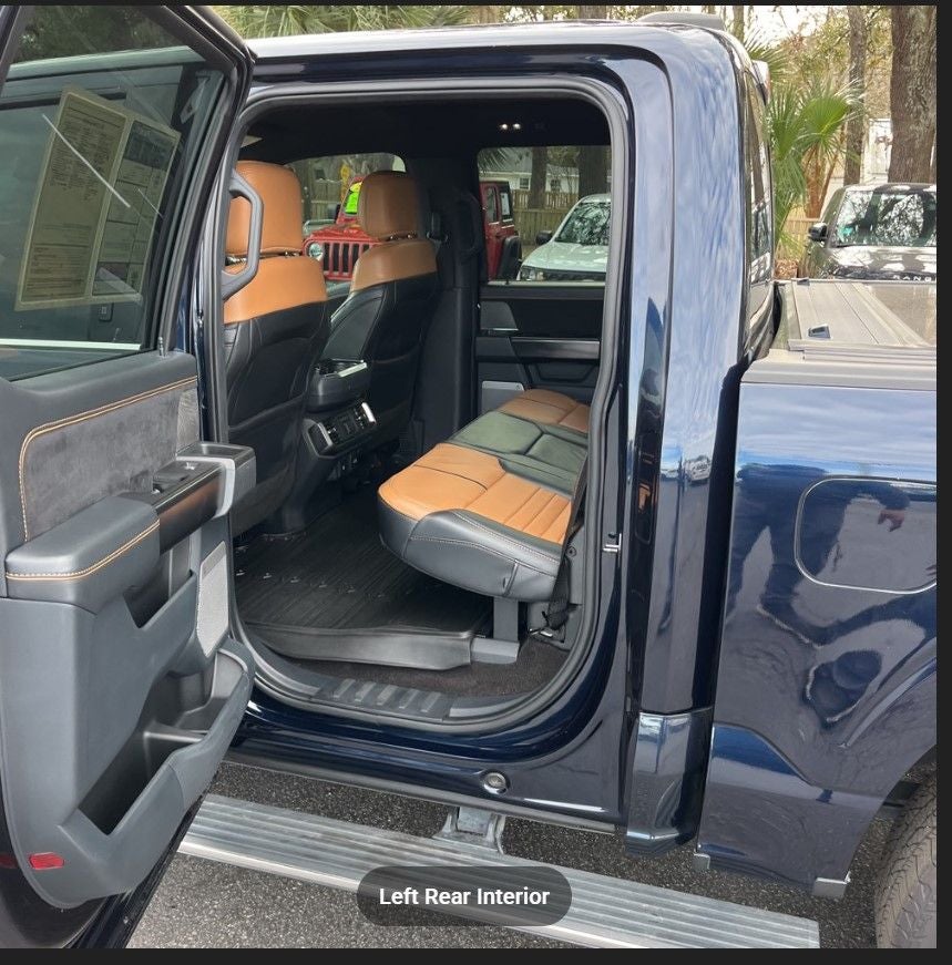 2022 Ford F-150 Platinum