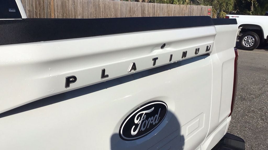 2025 Ford F-150 Platinum