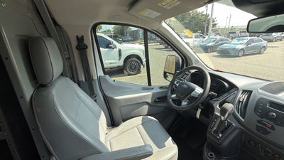 2018 Ford Transit-250 Base