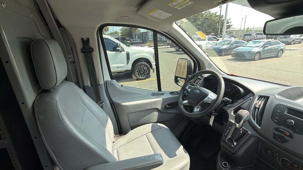 2018 Ford Transit-250 Base