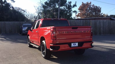 2022 Chevrolet Silverado 1500 Custom