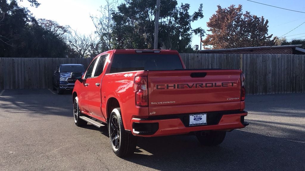 2022 Chevrolet Silverado 1500 Custom