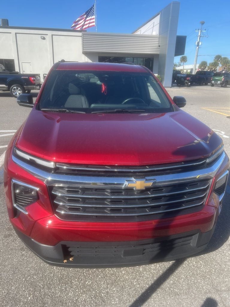 2024 Chevrolet Traverse LT