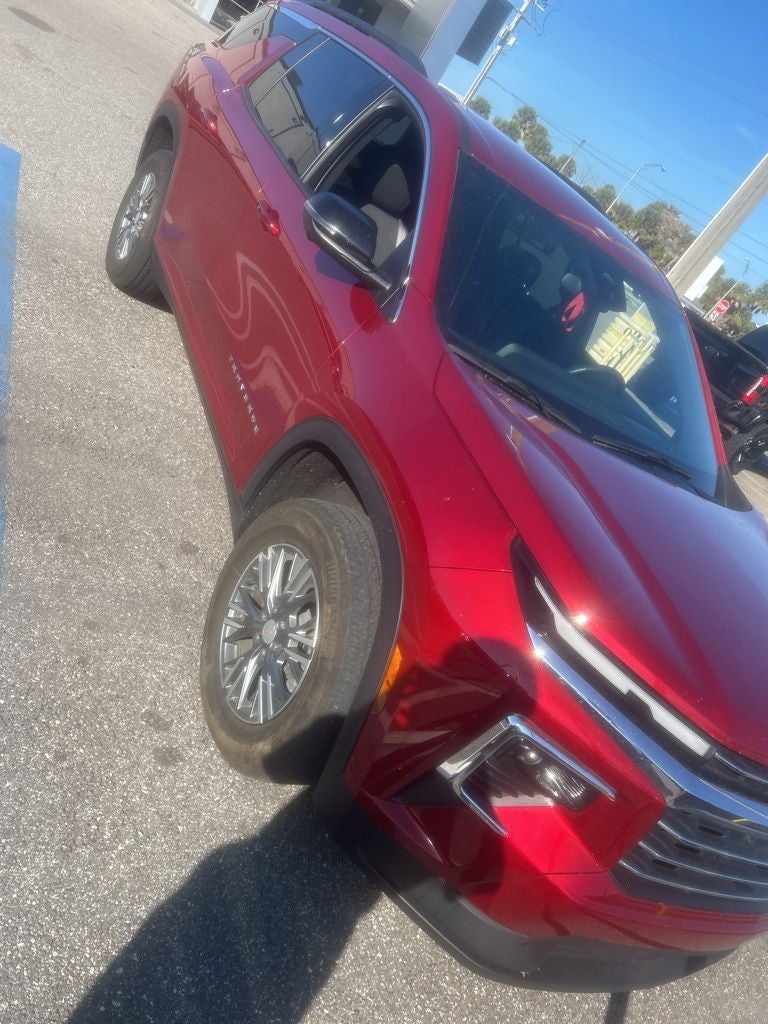 2024 Chevrolet Traverse LT