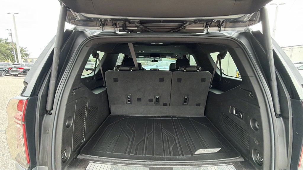 2022 Chevrolet Suburban Z71