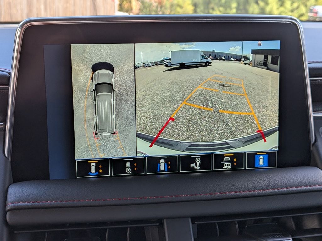 2022 Chevrolet Suburban RST