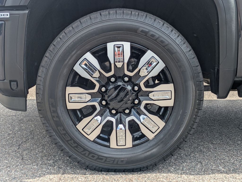 2025 GMC Sierra 2500HD Denali
