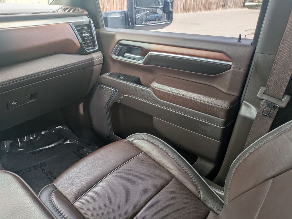 2025 GMC Sierra 2500HD Denali