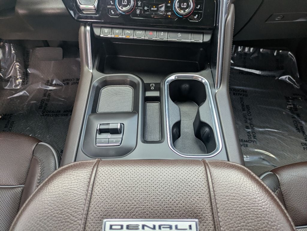 2025 GMC Sierra 2500HD Denali
