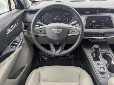 2022 Cadillac XT4 Luxury