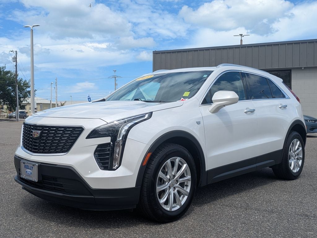 2022 Cadillac XT4 Luxury
