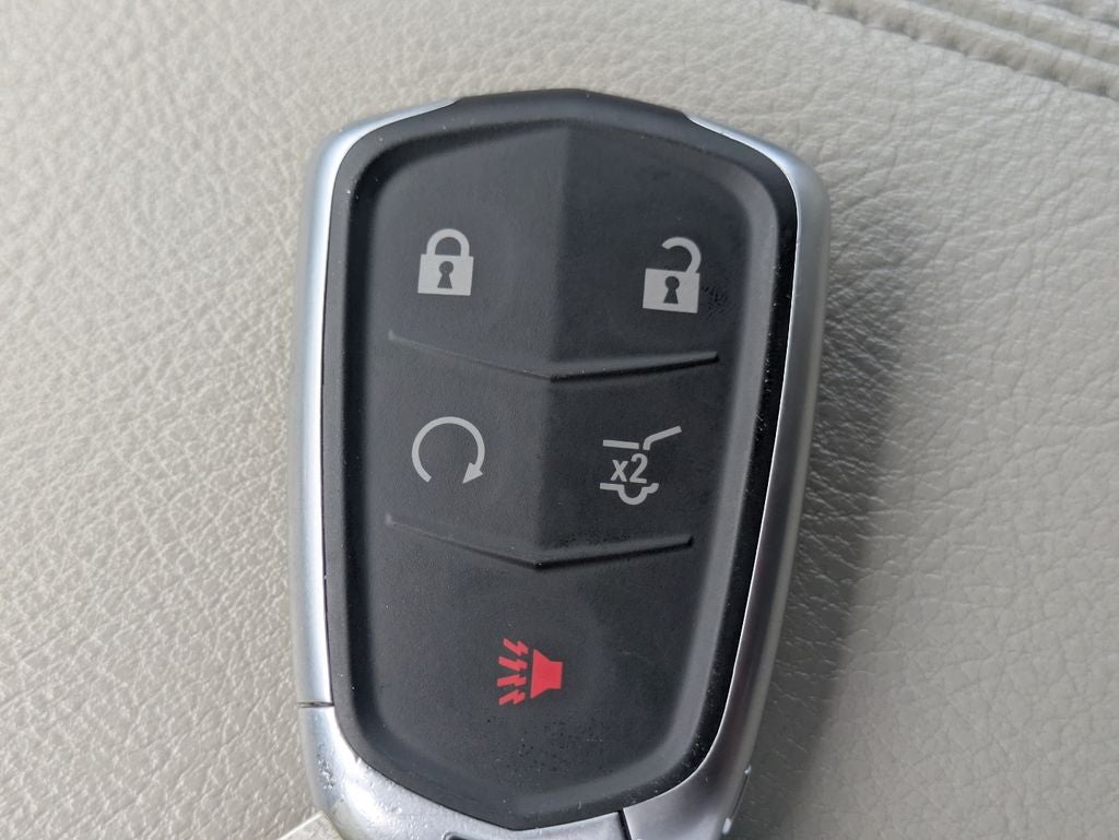 2022 Cadillac XT4 Luxury