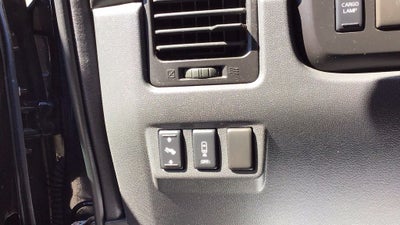 2011 Nissan Titan SV