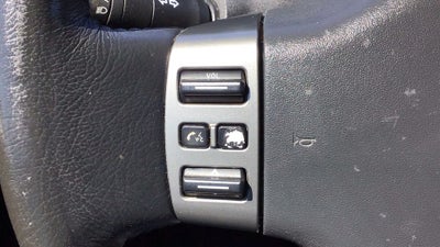 2011 Nissan Titan SV