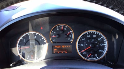 2011 Nissan Titan SV