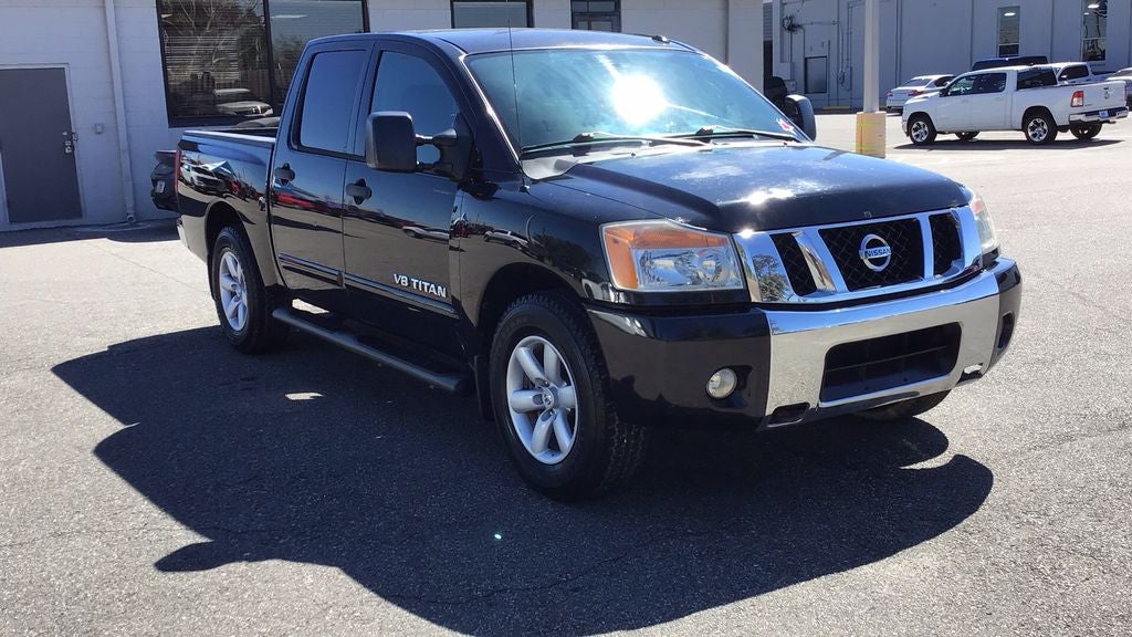 2011 Nissan Titan SV