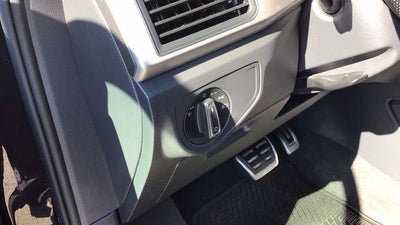 2020 Volkswagen Atlas Cross Sport 3.6L V6 SE w/Technology 4Motion