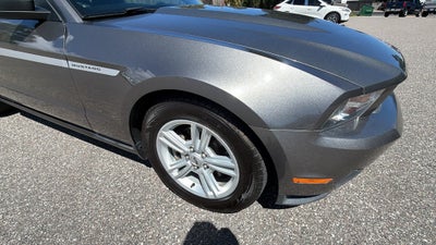 2011 Ford Mustang V6