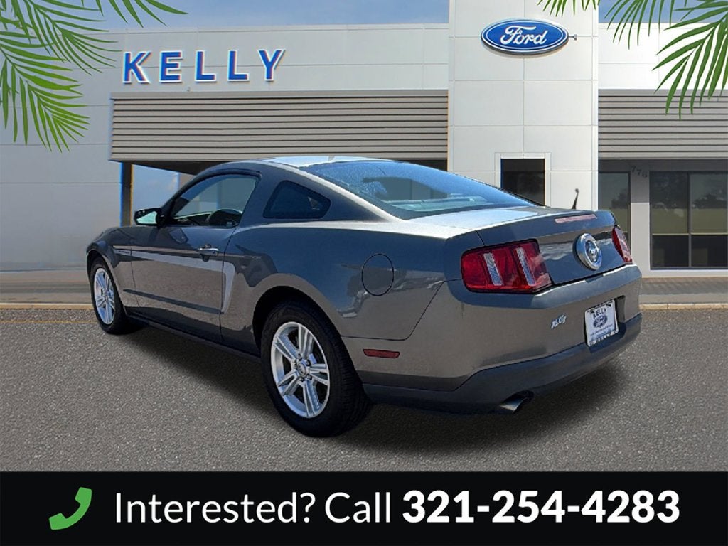 2011 Ford Mustang V6