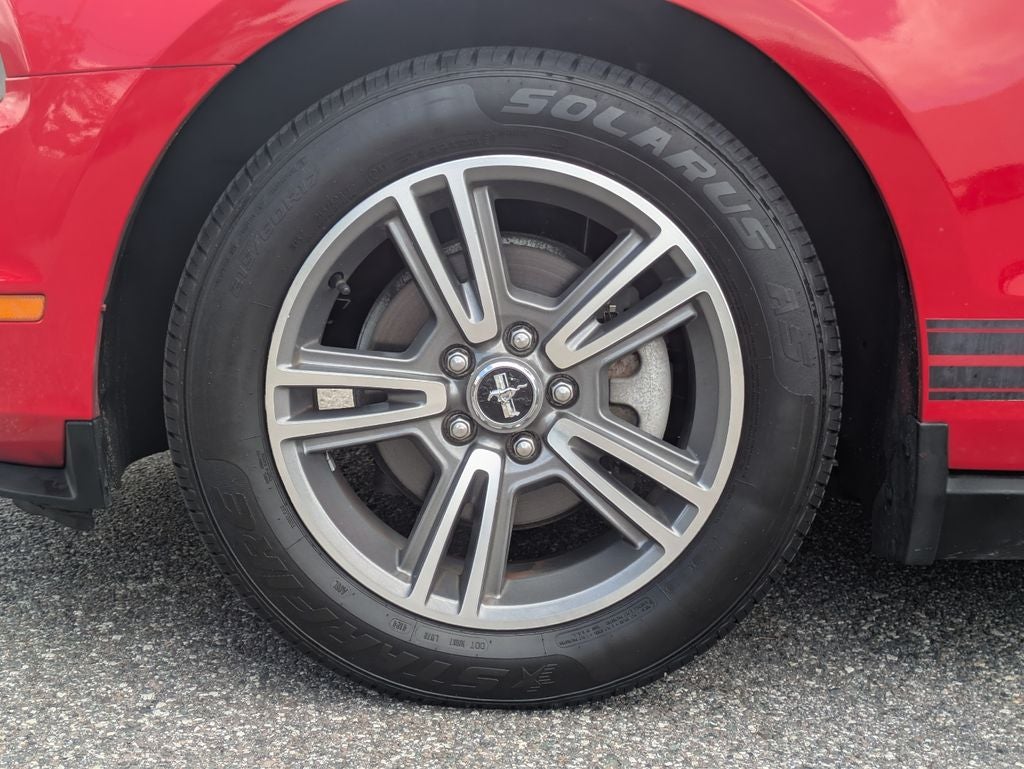 2010 Ford Mustang V6
