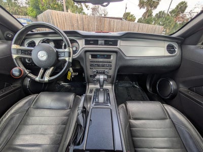 2010 Ford Mustang V6