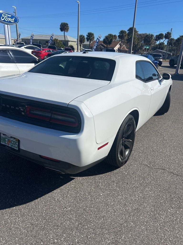 2015 Dodge Challenger SXT