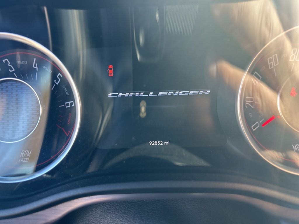 2015 Dodge Challenger SXT