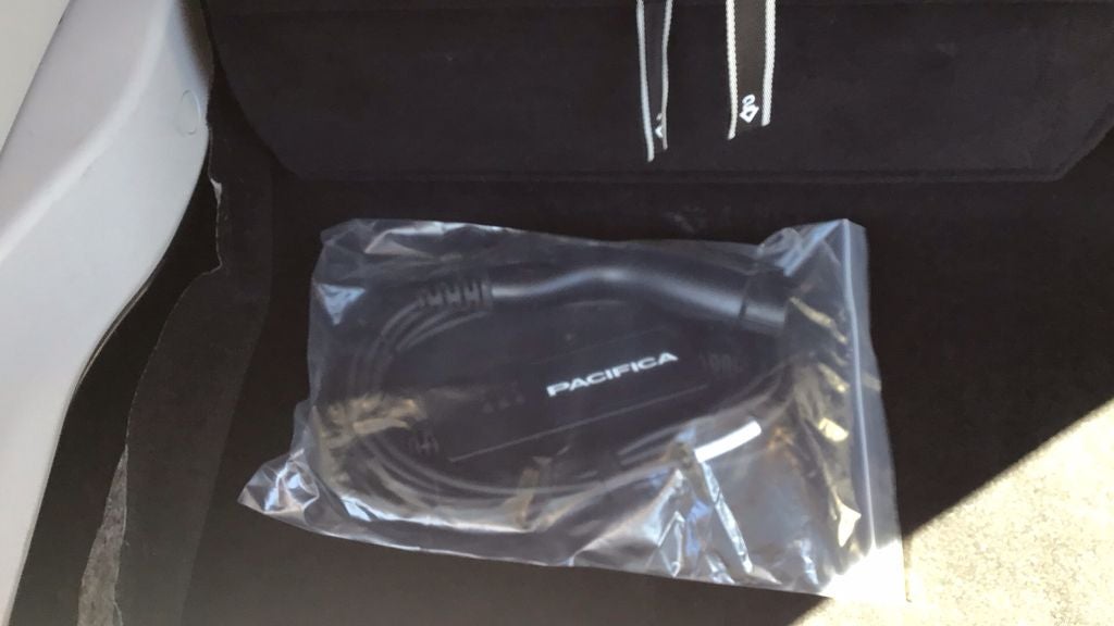 2023 Chrysler Pacifica Hybrid Limited