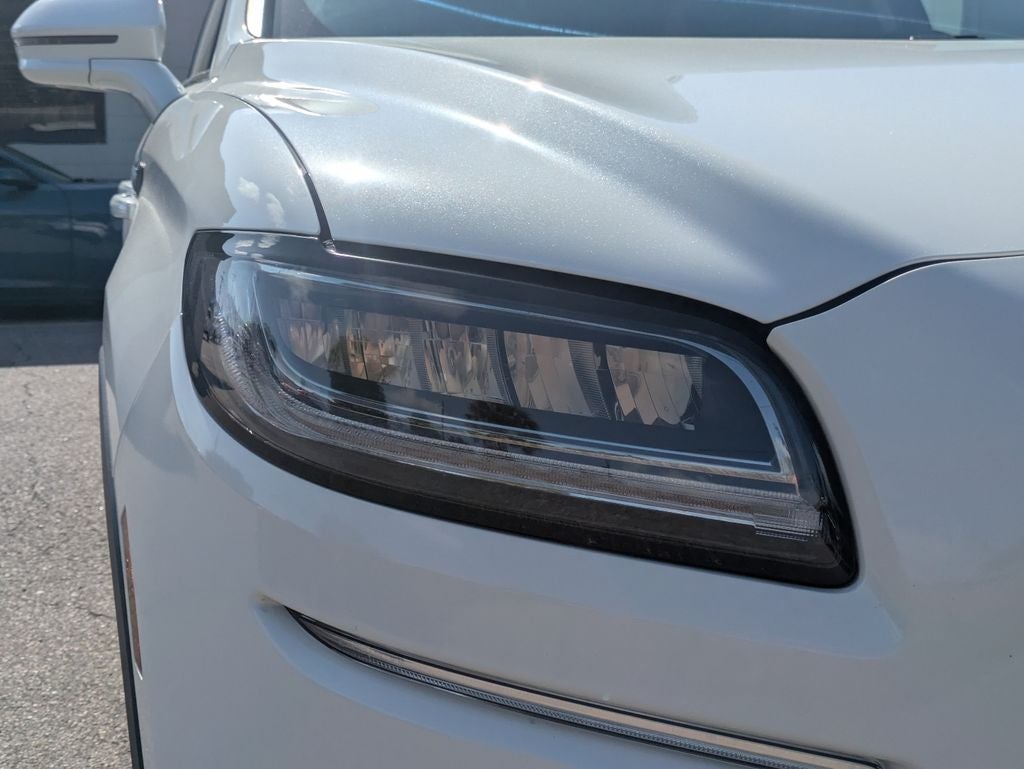 2022 Lincoln Nautilus Standard