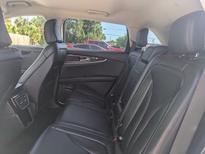 2022 Lincoln Nautilus Standard