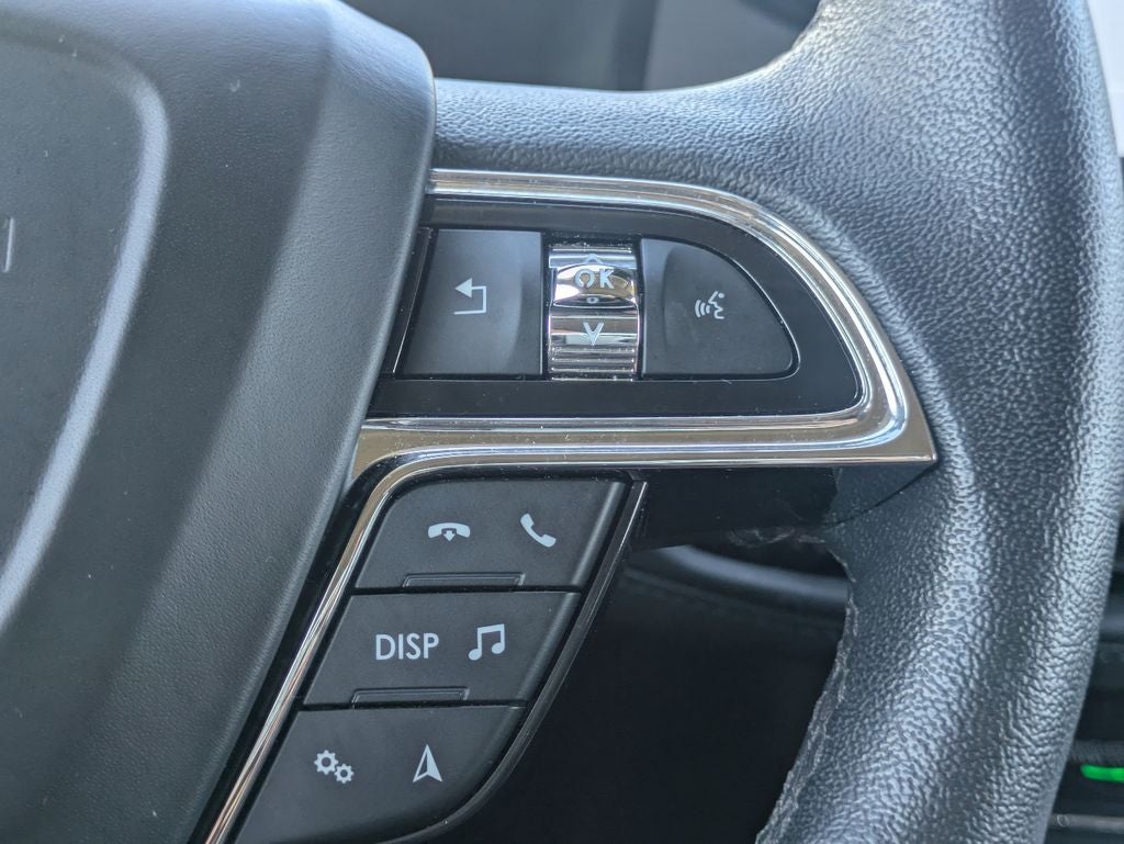 2022 Lincoln Nautilus Standard