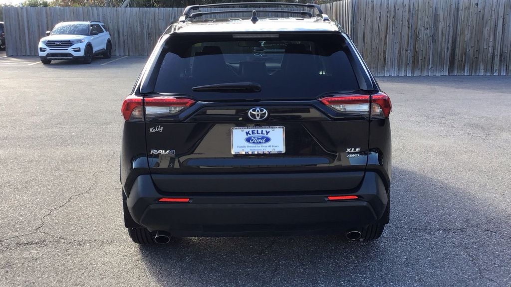 2022 Toyota RAV4 XLE Premium