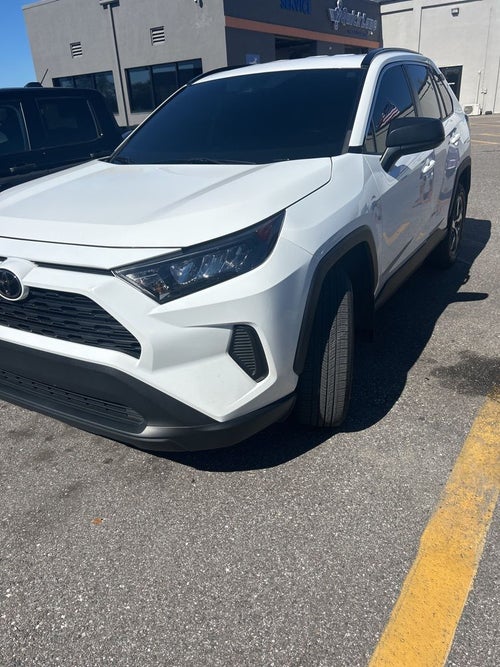 2021 Toyota RAV4 LE