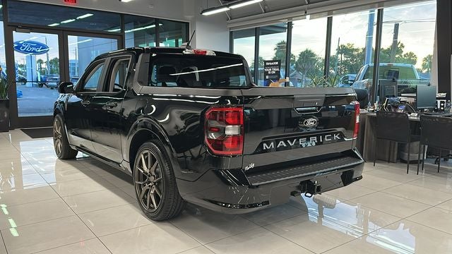 2025 Ford Maverick Lobo Standard