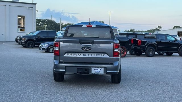2025 Ford Maverick Lobo Standard