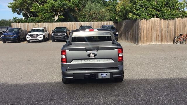 2025 Ford Maverick Lobo Standard