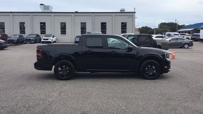 2025 Ford Maverick Lobo Standard