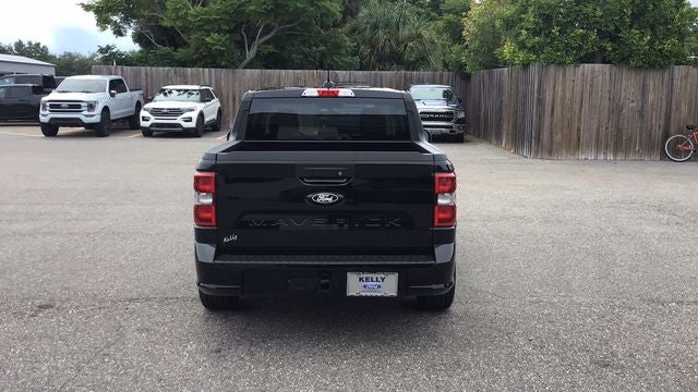 2025 Ford Maverick Lobo Standard