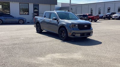 2025 Ford Maverick Lobo Standard